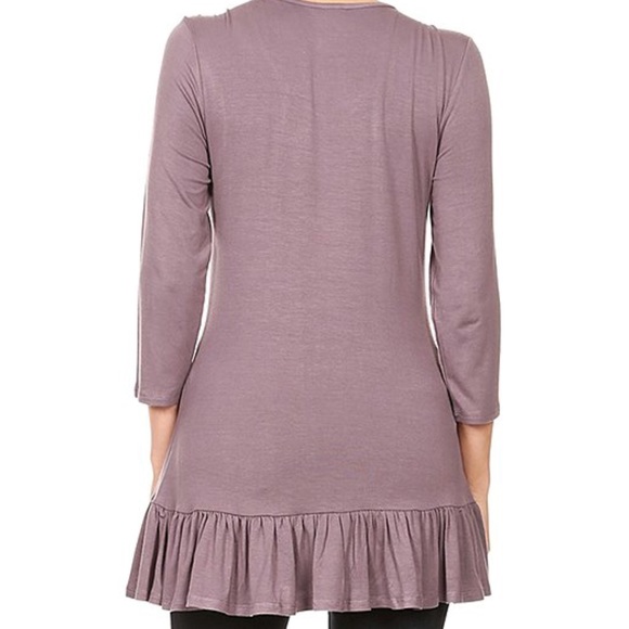 Mauve & black lace tunic w/ ruffle hem - Picture 3 of 5